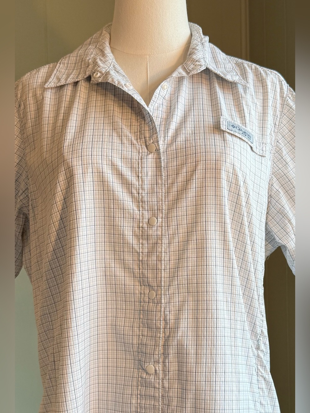 Columbia PFG Women’s Plaid Short Sleeve Snap-Front Shirt Size Large